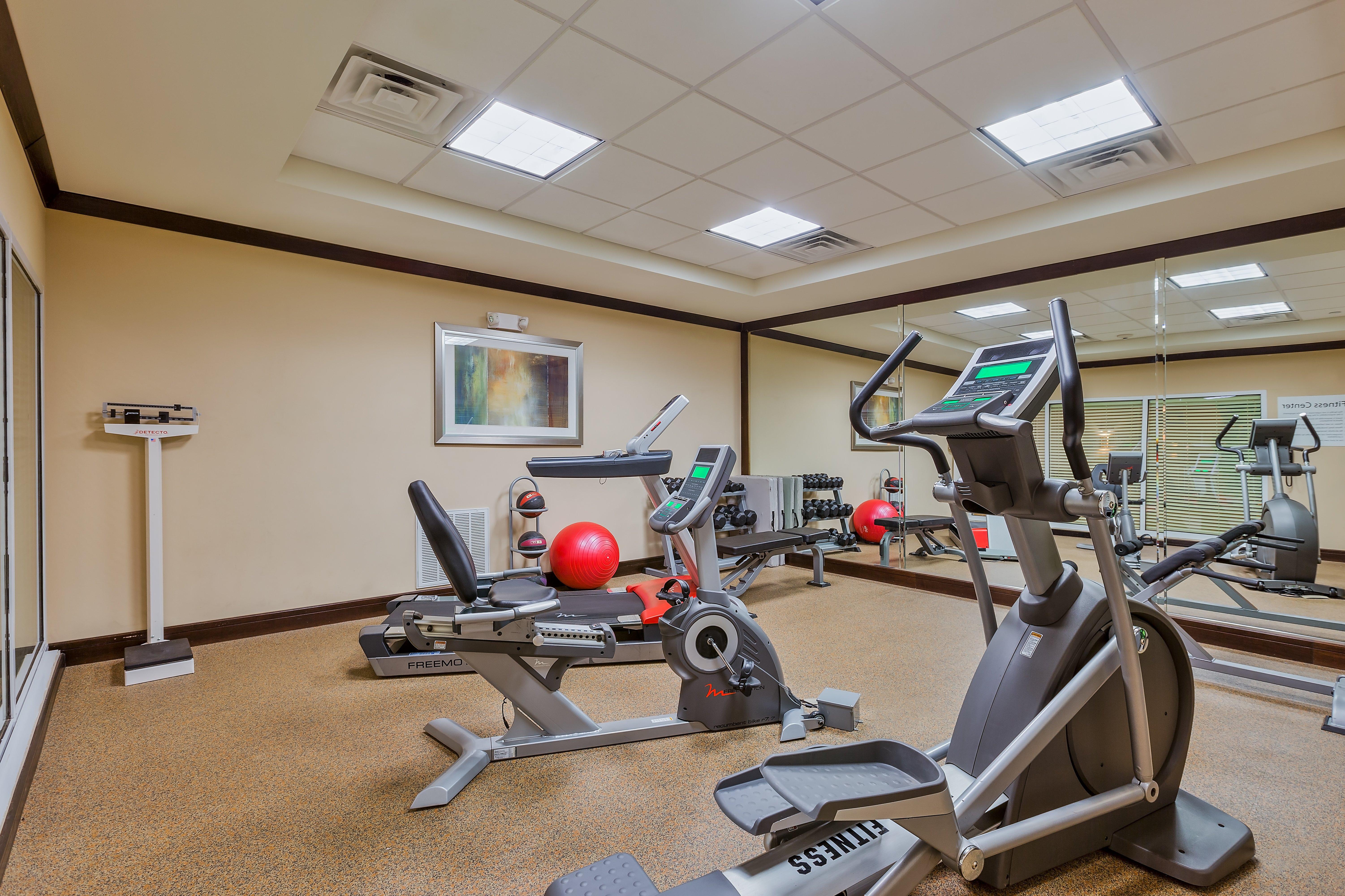 Holiday Inn Express And Suites Alpine By Ihg Eksteriør bilde