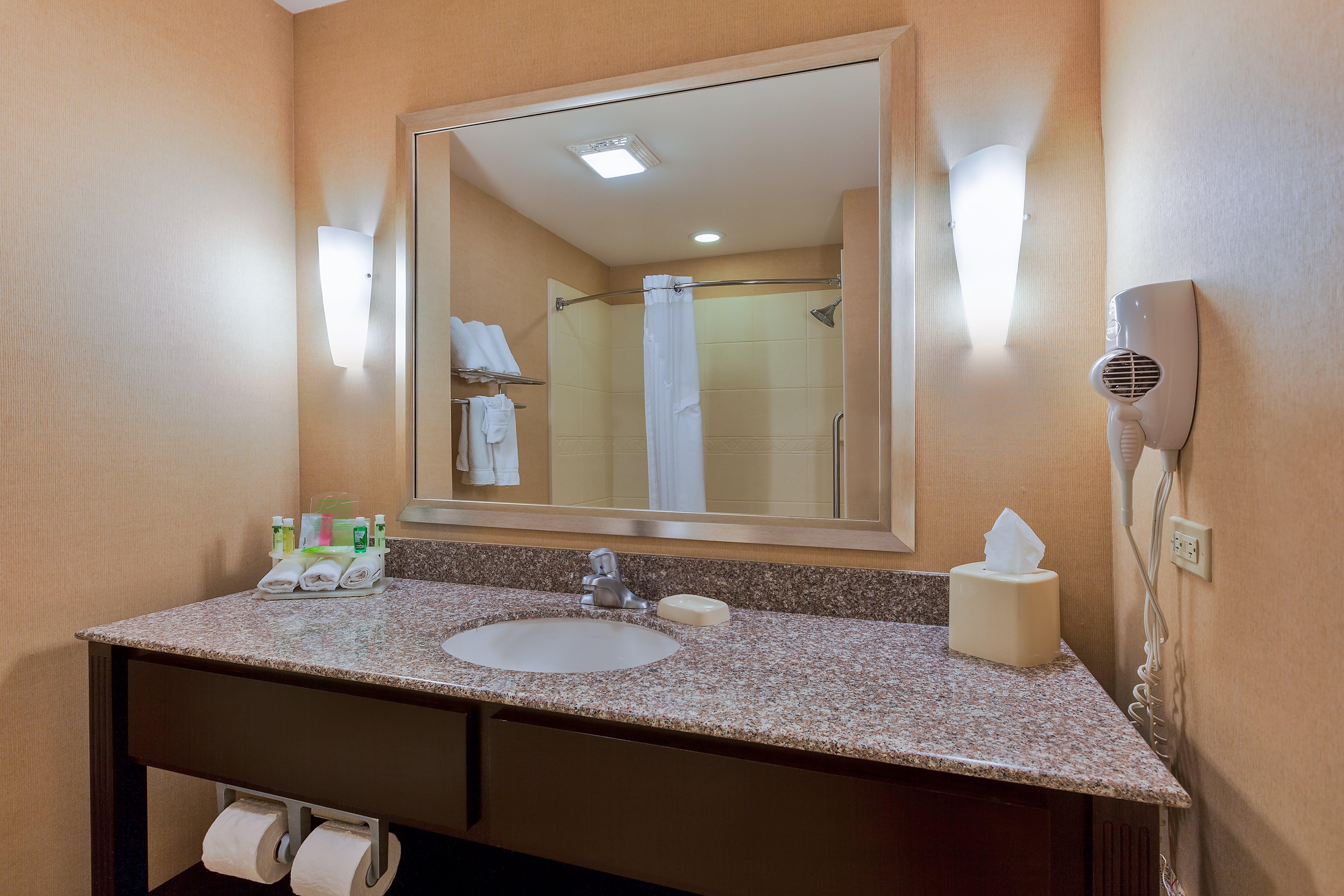 Holiday Inn Express And Suites Alpine By Ihg Eksteriør bilde