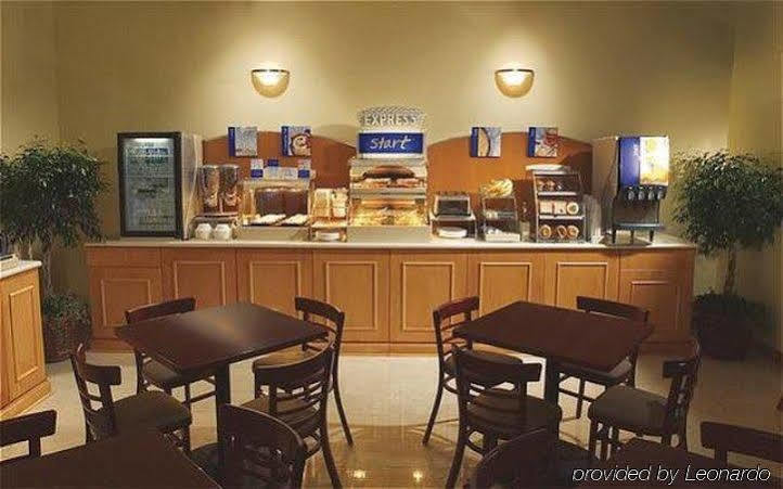 Holiday Inn Express And Suites Alpine By Ihg Eksteriør bilde